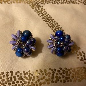 Vintage pair of clip on earrings blue and lilac bead cluster